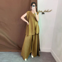 Load image into Gallery viewer, LANMREM 2019 Summer New Fashion Temperament Women Loose Plus Casual Pleated Sleeveless Vest Loose Wide Leg Pants Suit TC194